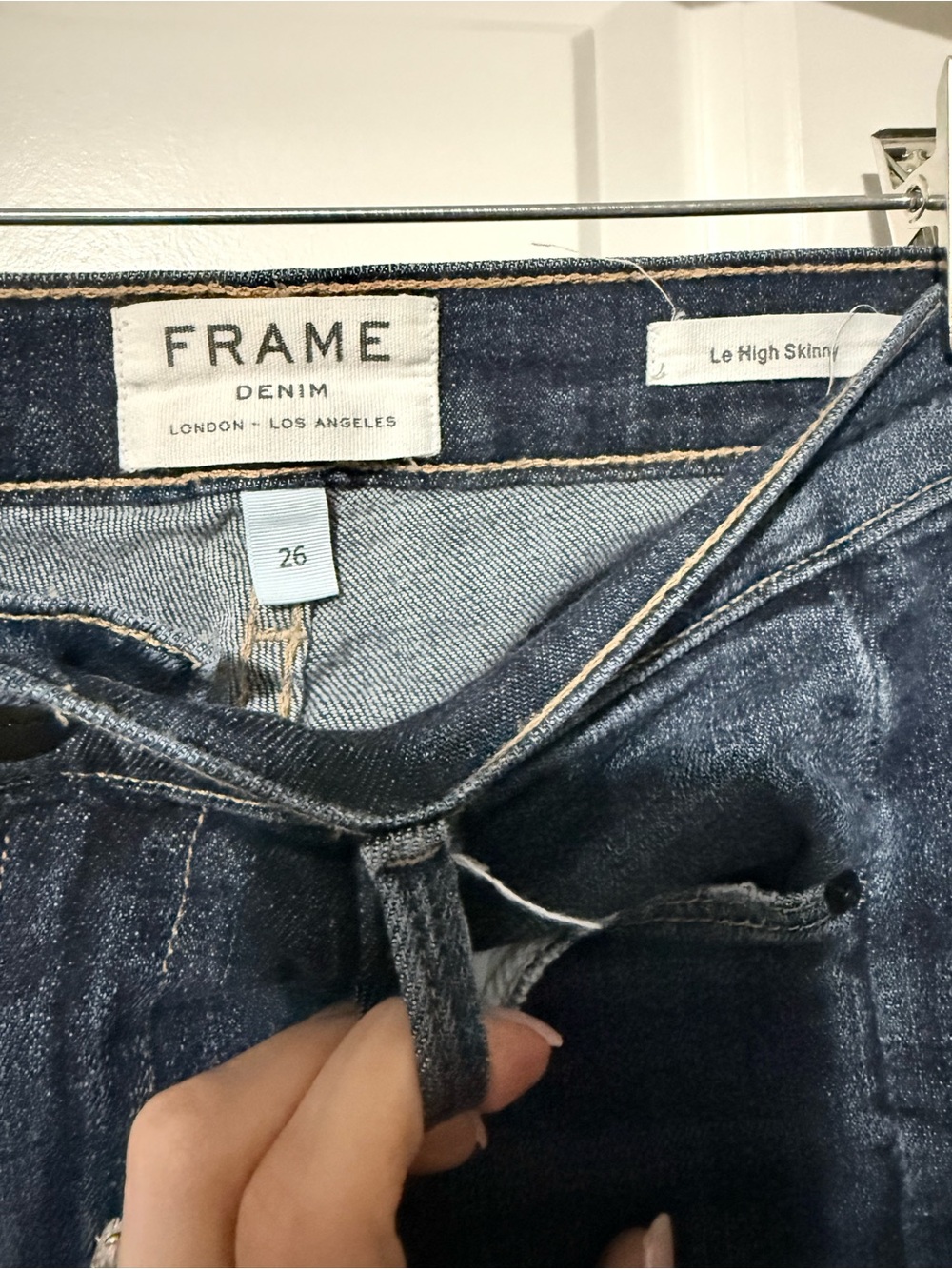 FRAME Le High Skinny Jeans Size 26 Dark Wash Split Hem High Rise Stretch Denim - Picture 3 of 9